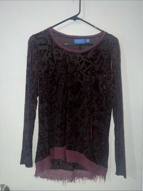 Simply Vera Vera Wang Burgundy Velvet Burnout Long-Sleeve Top